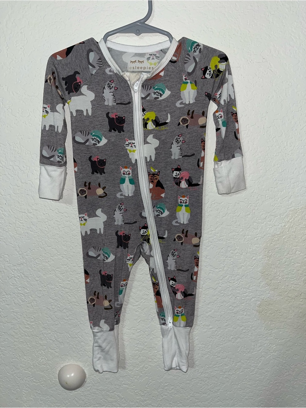 Little Sleepies gray cat kitten footie footless pajamas